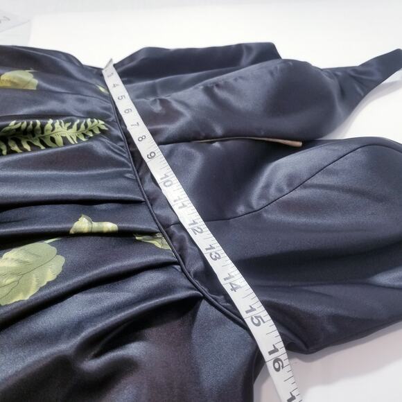 Sherri Hill Floral Fit and Flare Satin Mini Dress Lace Up Back with Pockets - Picture 7 of 16